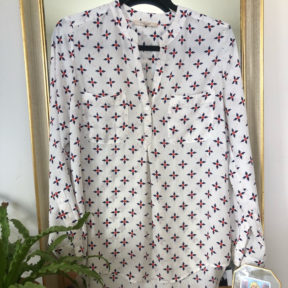 Cute top, size small